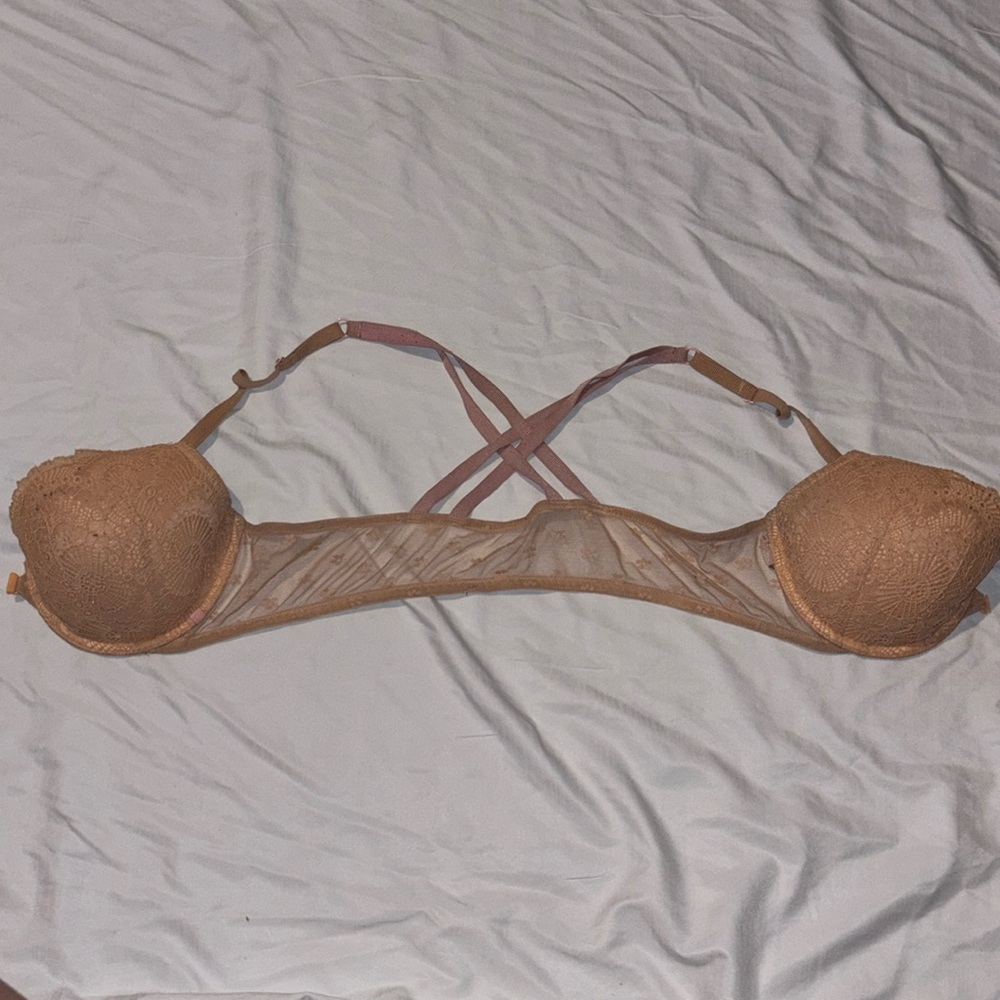 Victoria secret lightly line with underwire front clips racer back